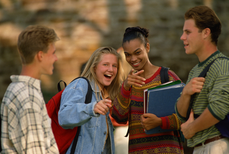 kids pointing and laughing bullying